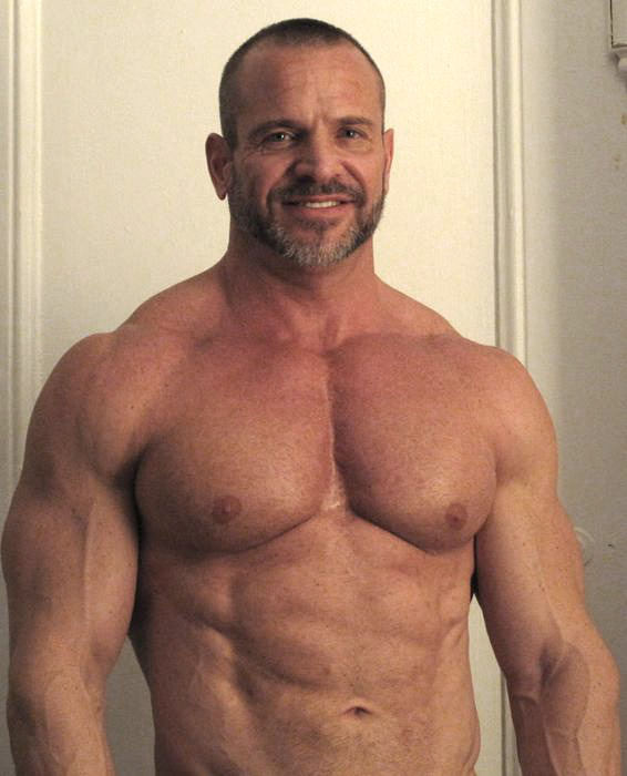 I&rsquo;m just tryna&rsquo; get pounded by Jim Ferro