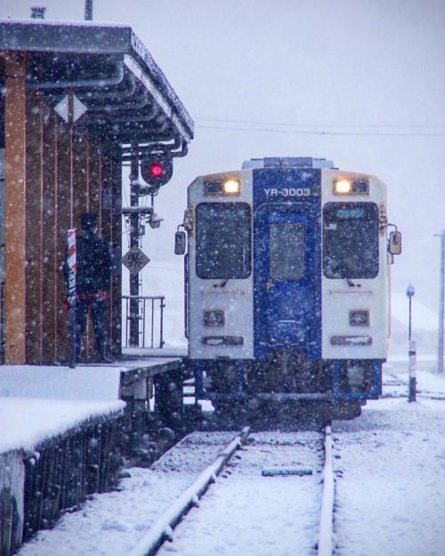 矢島駅雪景色 #由利高原鉄道  #矢島駅  #雪景色  #撮り鉄気分  #akitavision  #1月のあきたびじょん2020  #行くぜ東北  #冬のごほうびインスタキャンペーン  #マリフォト