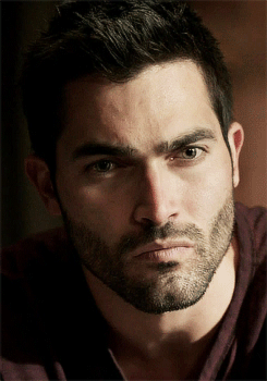 sterekismydrugofchoice:  Don’t even pretend this didn’t cross your mind