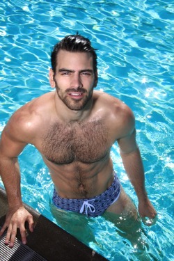 maleviews:  Nyle DiMarco   