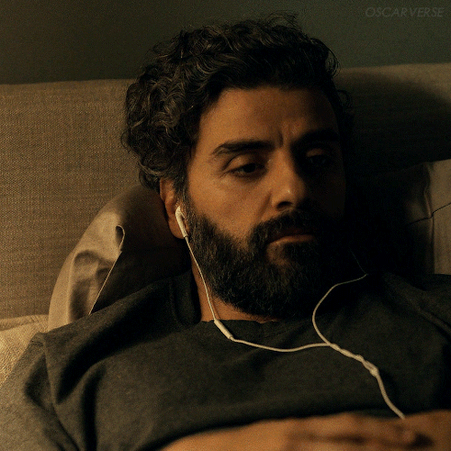oscarverse:OSCAR ISAAC as JonathanSCENES FROM A MARRIAGE1.02 “Poli”