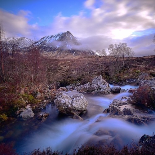 This brilliant photo by @sherie_brinkley of River Coupall and Stob a&rsquo; Ghlais Choire shows off 