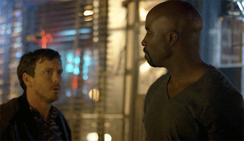 buzzfeedgeeky: Luke Cage is so done with your shit (ﾉ´ヮ´)ﾉ*:･ﾟ✧ Bonus: