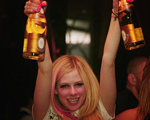 littlesk8ergirl-blog:  Happy new year! \o/ 
