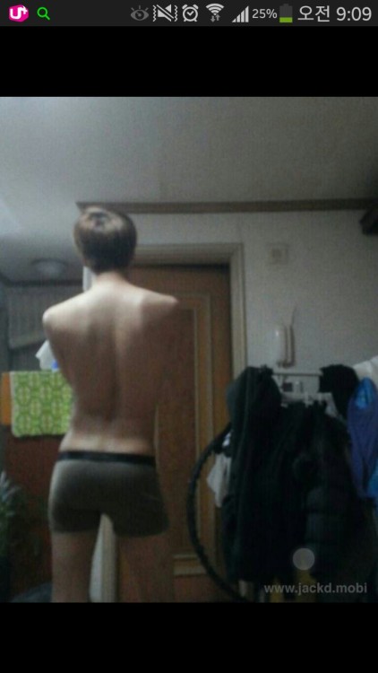 mensjerseycream: fimeim:  15koreagay:  jongjongs2:  choioioioi:  예전에 해둔 젝디캡쳐  나두 저중 몇개는 봤당ㅋㅋ  6  B  