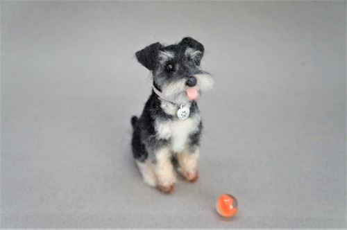 A needle felted version of a happy Mini Schnauzer &ldquo;Mia&rdquo;.  Have a great weekend!