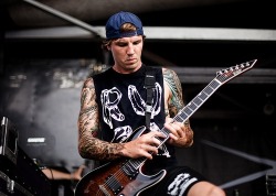 weareexistence:  Luke - Parkway Drive 