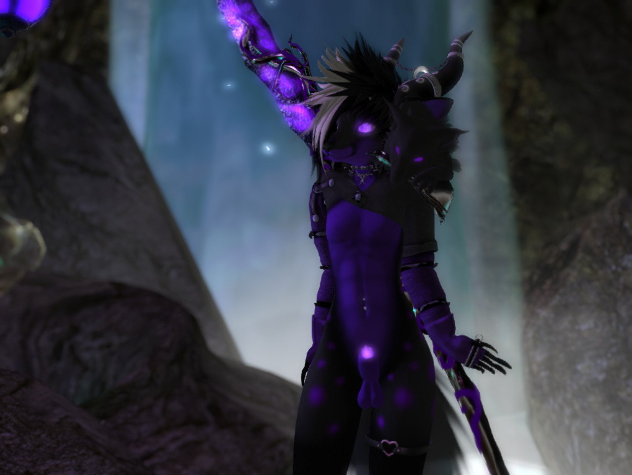 nuefox:  My most recent selfies in secondlife. Demonically beautiful! :3 