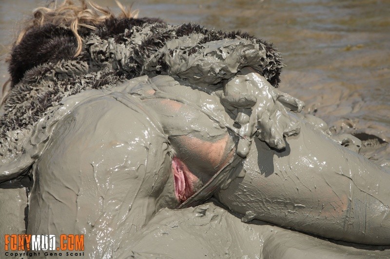 imm0rt4l6669:  Dirty girls :-)