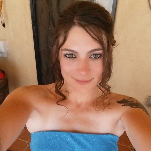 Porn photo familypornlover:  amaturegirlsnude:  Crystal