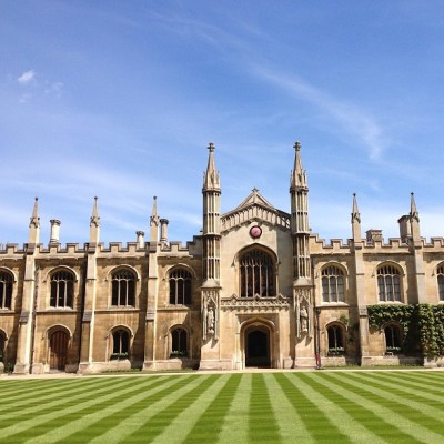 Cambridge tres