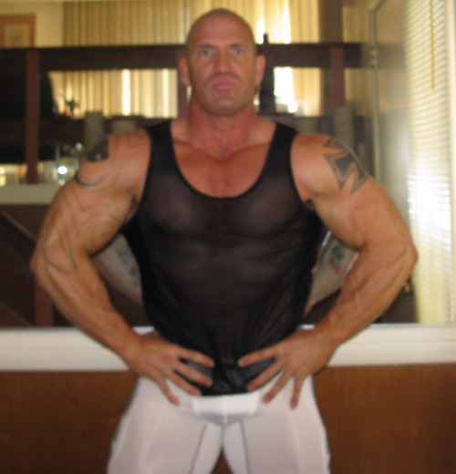muscle1976:  N2N mesh tank