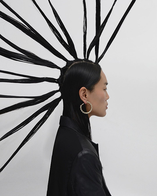 cyberglittter:sasha lewis by aggelos potamianos &amp; hair by konstantinos sakkás