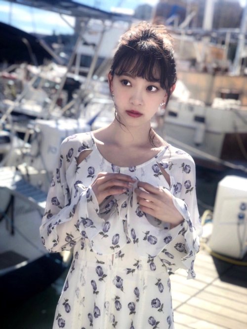 堀未央奈2nd写真集