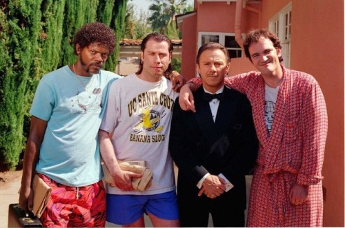 Samuel L. Jackson, John Travolta, Harvey Keitel and Quentin Tarantino on the set of Pulp Fiction, 19