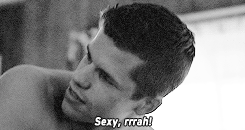 drunkstiles:  TEEN WOLF 3A GAG REEL  Throw your hands up! Stick your claws out! 