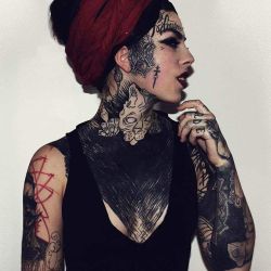tattoobodies:    tattoo blog [lets be friends: instagram]    