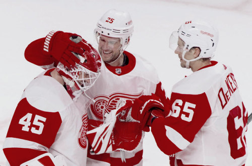Red Wings 4 Canadiens 2First win in regulation since Dec. 4, 2007