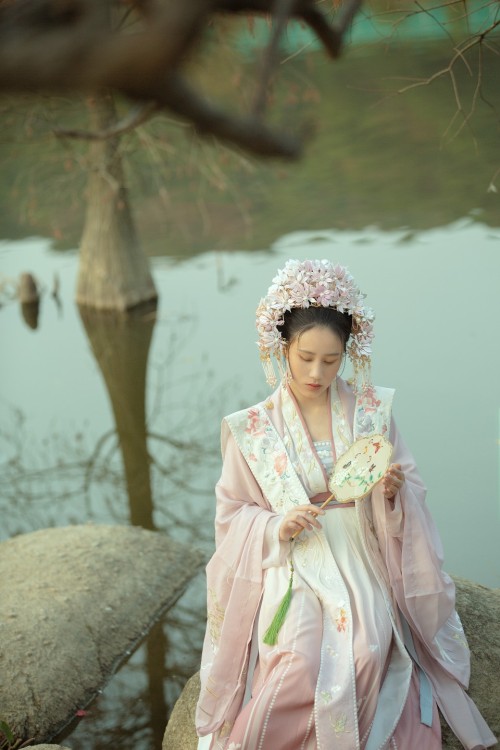hanfugallery:hair ornaments for chinese hanfu by 轩尘阁