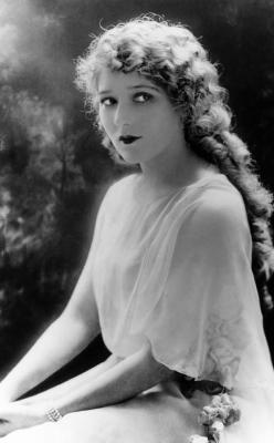 karamazove:  Mary Pickford, 1920s  