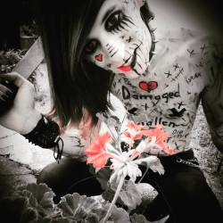 Crazy!!! :O #Emo #Emogirl #Scenegirl #Scene #Goth #Gothgirl #Alternative #Model #Rawr