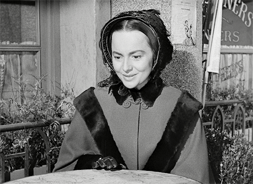 ingmarbergmanz: Olivia de Havilland as Catherine Sloper in The Heiress (1949, dir. William Wyler)