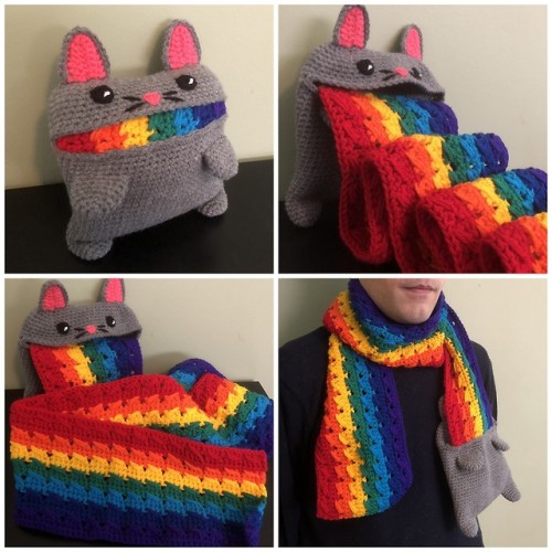 DIY Crochet Rainbow Barf Cat ScarfThis $1.95 pay pattern has excellent reviews and is rated as just 