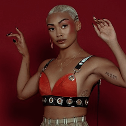 CLEO SALAZAR ► Tati Gabrielle Hobson Tumblr_pr1ygjg7R31wfbf4xo2_250