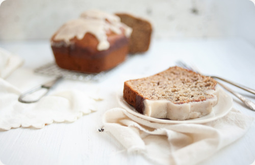 winternals:  (via Caramelized Banana Bread with Browned Butter Glaze)