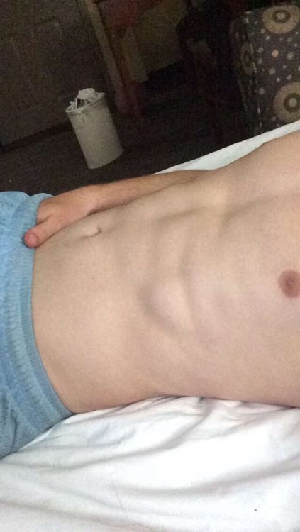 exposedsnapboys:  Colton. This is another guy I got on my own. He’s pretty old but I figured that you guys should see some of my previous guys haha.   Videos of him will be posted to my Twitter soon.