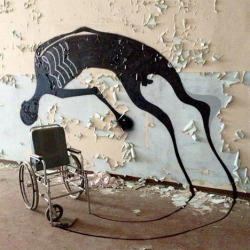 teatray-inthesky:  200degreemrfahrenheit:  Series of paintings discovered in an abandon mental asylum in Italy.  ok then. 