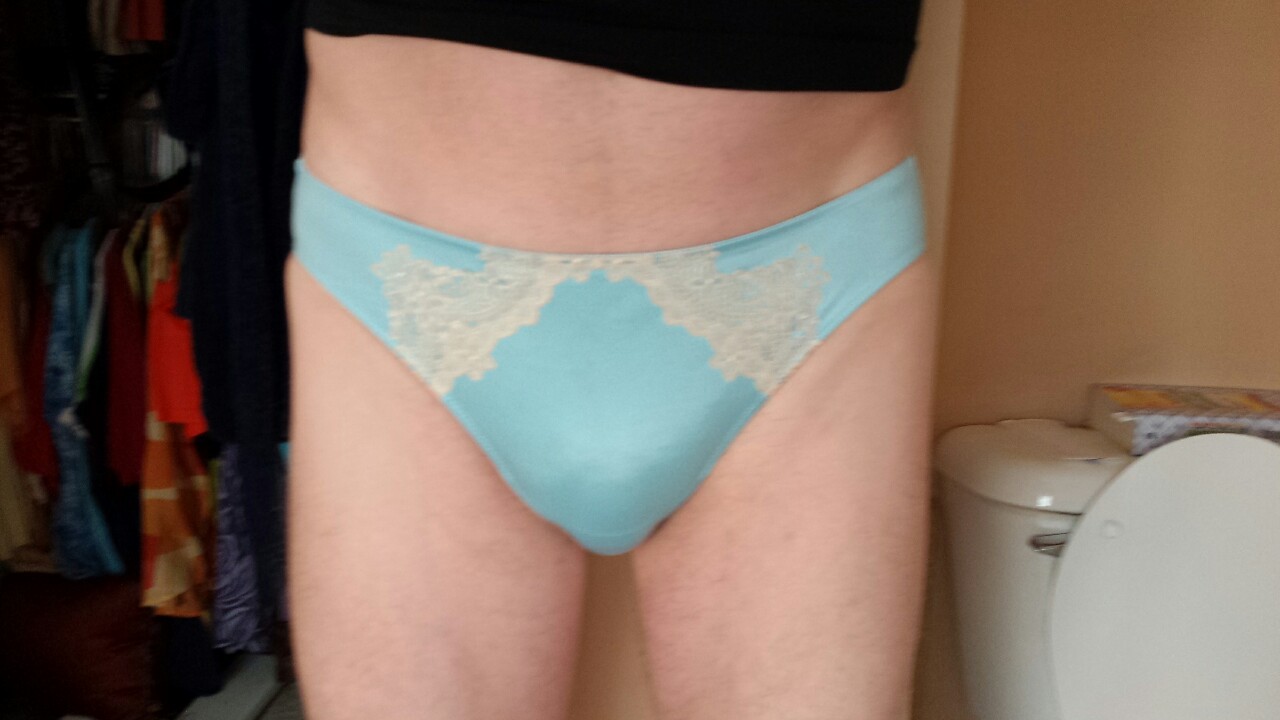 guyintouch:  Who wants to feel my panties?