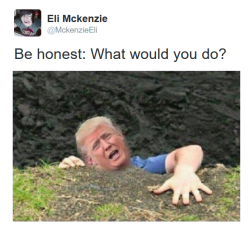 bornnasty:  seasnowsmile:  no-chill-at-all: Be Honest: What Would You Do?    Help Who???? 