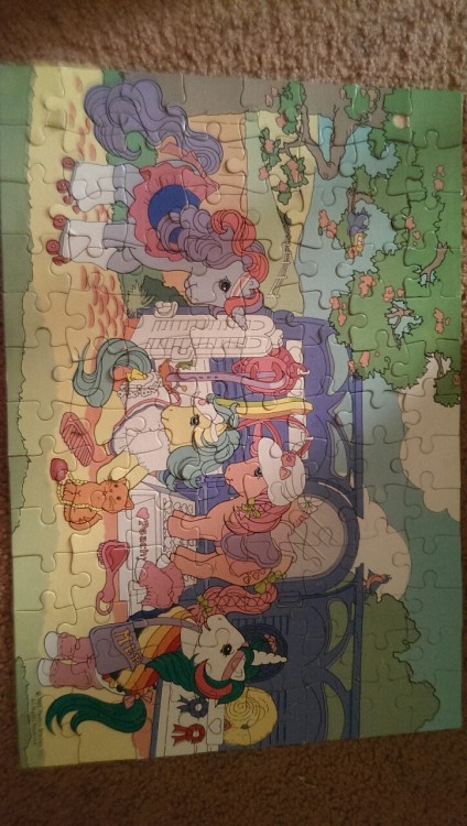 amateur-pony-collector: My gorgeous G1 puzzle came in the mail today! It was $5 for two vintage Barb