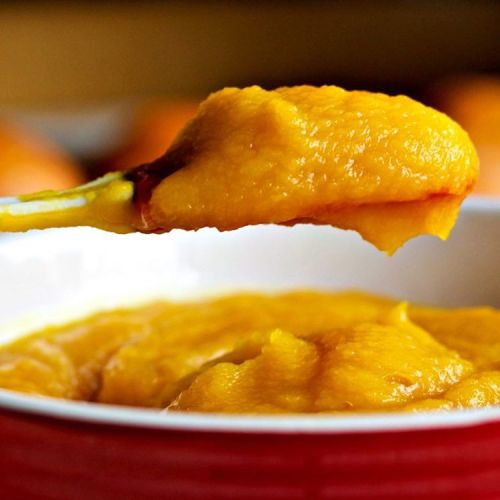Pumpkin purée from fresh roasted pumpkin is wonderfully sweet and easy to freeze. #baking #pumpkin #