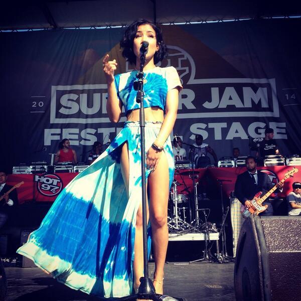 fuckyeahjhene:  Jhené Aiko: SummerJam 2014.  