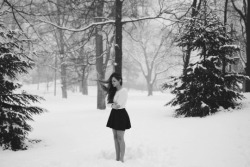 solitaria:Winter winds (by Caroline Eyer)