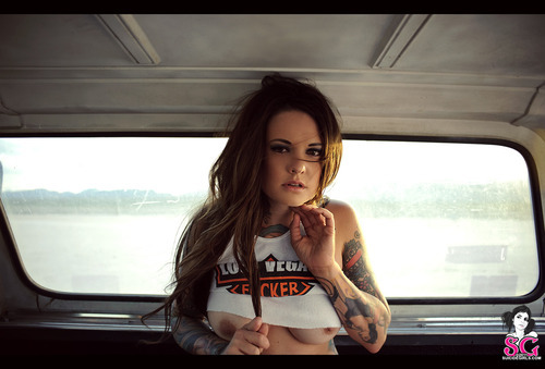 HOT Tattooed girls