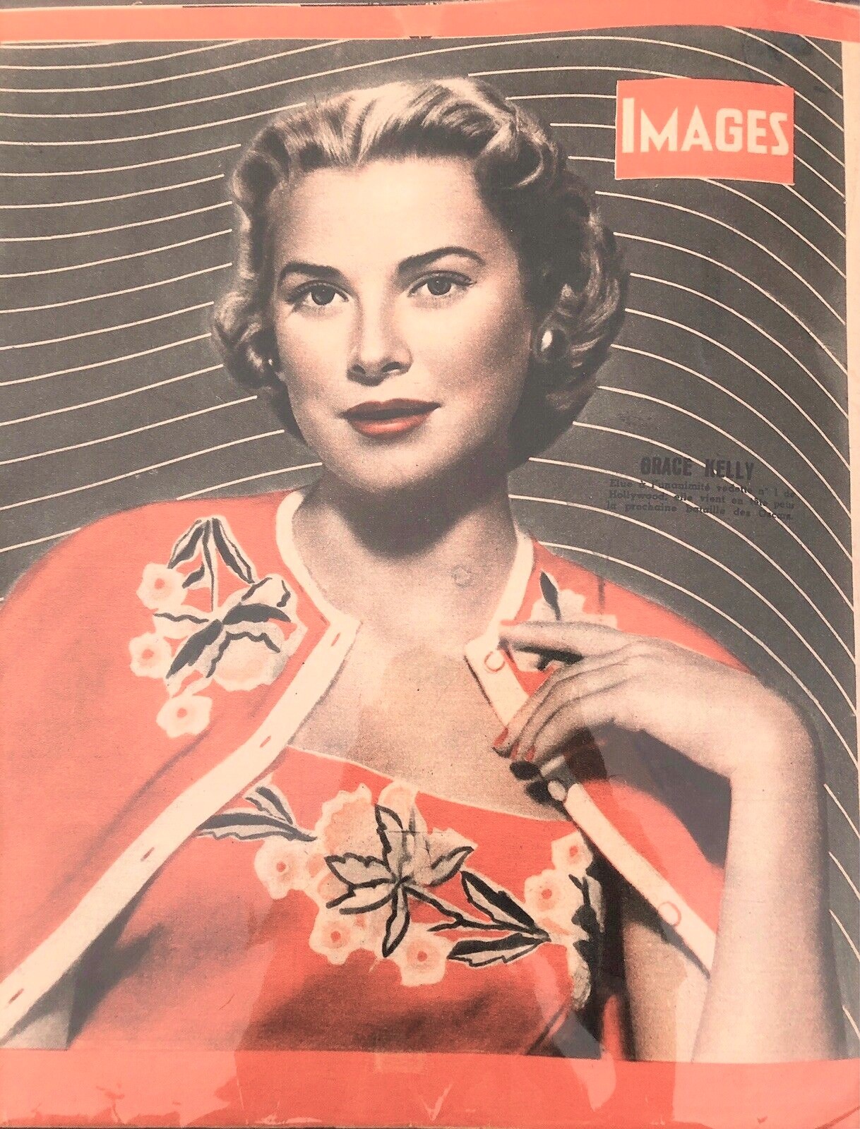 Grace Kelly Cover of Magazine Lebanese Magazine IMAGES 1955 
( in French )


eBay