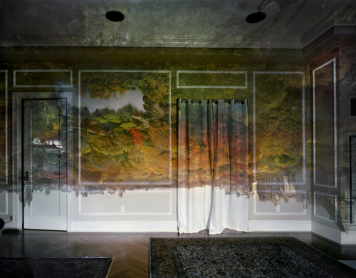 devidsketchbook: CAMERA OBSCURA BY  ABELARDO MORELL Photographer Abelardo Morell - “