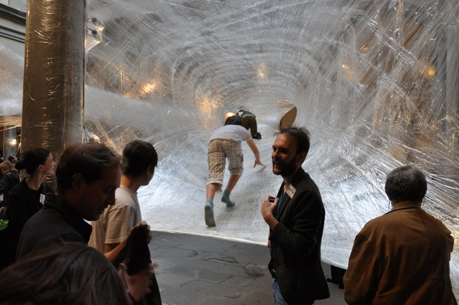 lusidar:  TAPE Florence —- Numen / For Use 30.04.2011 - 20.05.2011 in the courtyard