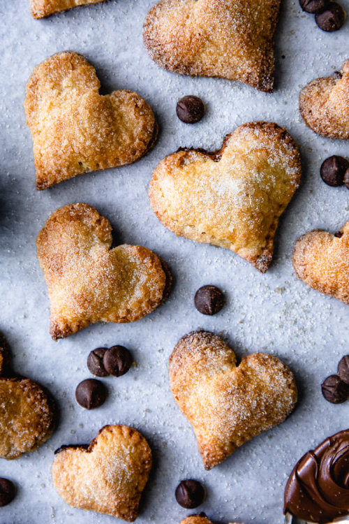 Porn Pics fuck-yeah-food:  Nutella Mini Hand Pies 