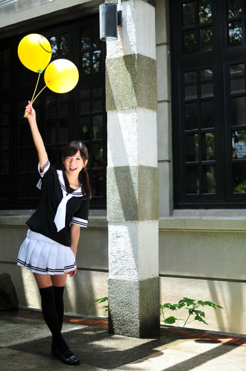 Yellow Balloon - Evelyn Yu (虞成敬) 