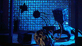 neillblomkamp:  It’s showtime!Beetlejuice (1988) Directed by Tim Burton