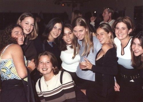 More nip slips and pussy slips at http://pussyslip.tumblr.com