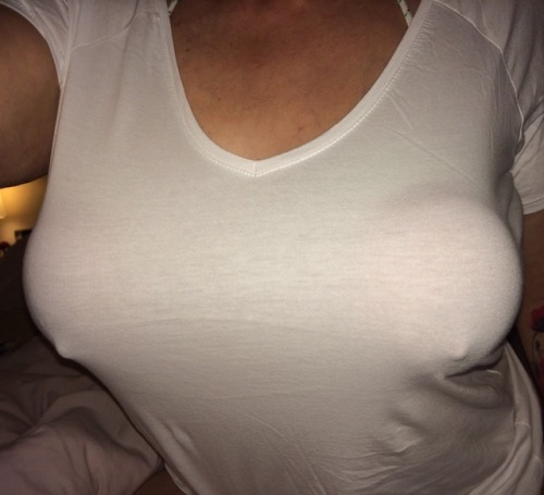 daddyhurtsmytits:rkl427:god I love tied tits in tight clothesMeeeee too :)