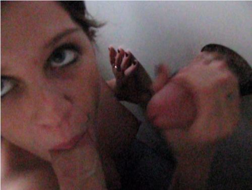 masterjackexposing:  juliebwebslut:  Dumb slut  Fantastic!