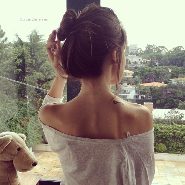 theneckbreakers:  .^.