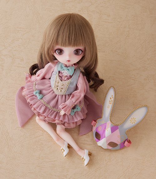  Harmonia bloom Seasonal Outfit set Beatrice (Coniglio) https://www.goodsmile.info/ja/product/11933/