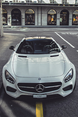 azearr:  Mercedes-AMG GT S